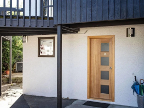 Modern Family Home 350 meters to Town Centre