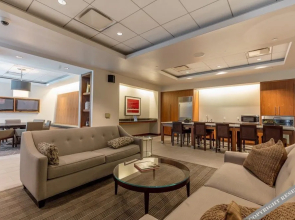 Luxury Apartments on Washington Street