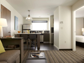 Hyatt House Sacramento Airport - Natomas