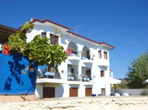 Peter's House Apartments