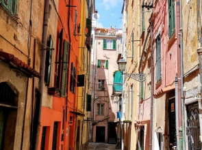 Spazioso Monolocale Comodo Al Centro