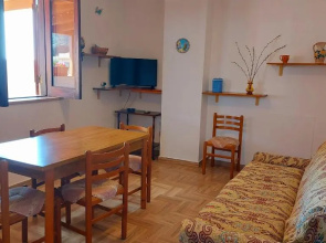 Casa Crispi 10