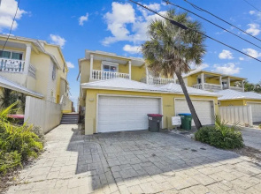 Just Beachy - 5 Bedroom Beach Front Home! Sleeps 20 Home by RedAwning