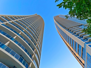 Holiday Holiday - H Residence Apartments