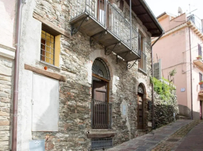 House With 2 Bedrooms in Seui, With Wonderful City View, Balcony and Wifi