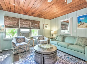 Remodeled Siesta Key Escape Walk to the Beach!