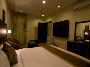 Rest Night Serviced Apartments - AL Nafal