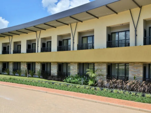 Mantis EPIC Hotel & Suites