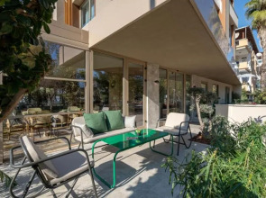 Oli Hotel And Suites