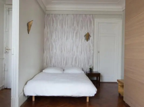 Champs Elysees and Foche Studio 2