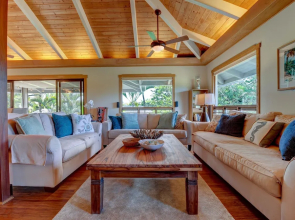 Surfers Rest 4 Bedroom Home