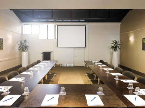 Novotel Queenstown Lakeside