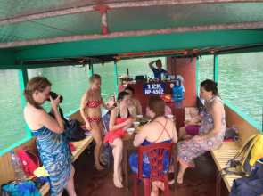 Cat Ba Lucky Family Hotel