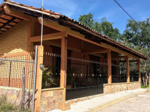 La Joya De Tuito Bed & Breakfast