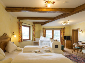 Seehotel Jagerwirt