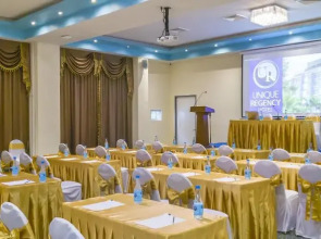 Unique Regency Hotel