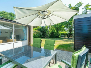 Lovely Bungalow With Patio