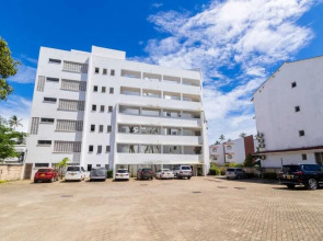 Lux Suites Vee Xanadu Luxury Apartments