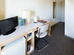 Shin Osaka Sunny Stone Hotel