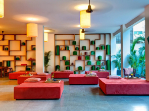 TeaHouse Asian Urban Hotel