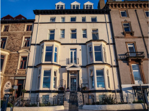 The Riviera Guest House