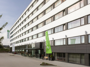 Holiday Inn Munich - Leuchtenbergring