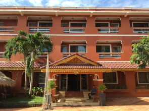 Mealy Chenda Guest House & Restaurant