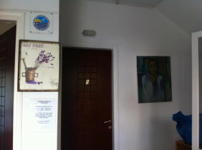 Elizabeth Rooms & Apartments