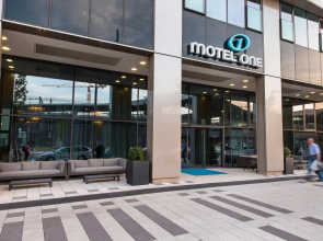 Motel One Vienna Central Station