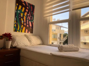 SEASİDE APARTMENT m and b house
