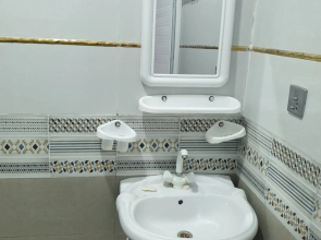 Royal Galaxy Guest House