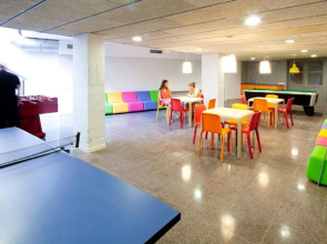Residencia Universitaria Resa La Ciutadella -Campus Accomodation