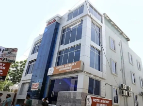 Hotel Luxury Express