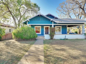 Vintage Home w/ Mtn Views: 12 Mi to Patagonia Lake