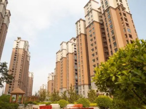 Phoenix Lake Holiday Homestay