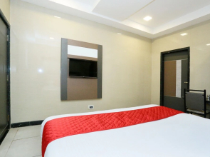 OYO 18808 Hotel RSN International