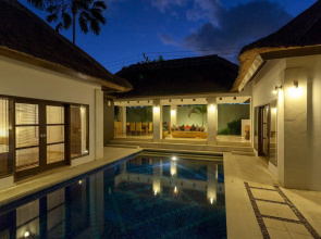 B Villa + Pool