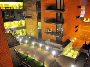 Angel City by Friendhouse Apartments