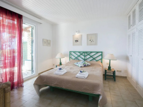 Glyfada Homes Resort