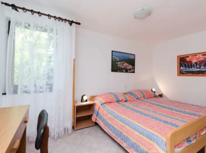 Apartments Mandica