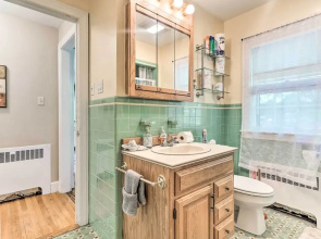 Grand Worcester Getaway w/ Large Private Yard!