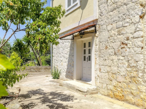 House Mia