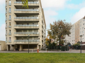 Cozy Apartment Near Airport by Renters