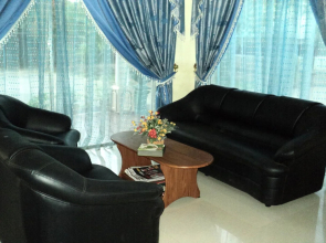 Tharindu Guest House
