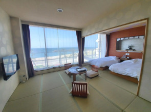 Bayside Square Kaike Hotel