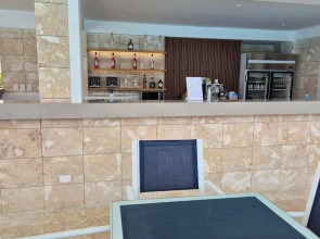 Luxury Beach Penthouse Jacuzzi & Lagoon View
