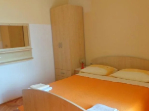 Pension Vice