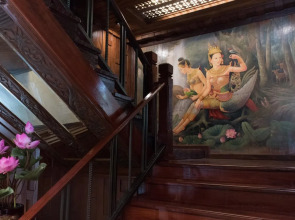 True Siam Rangnam Hotel