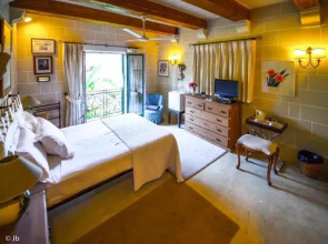 Selmunett – Malta Homestay