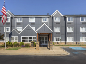 Greenville Pelham Inn by IHG